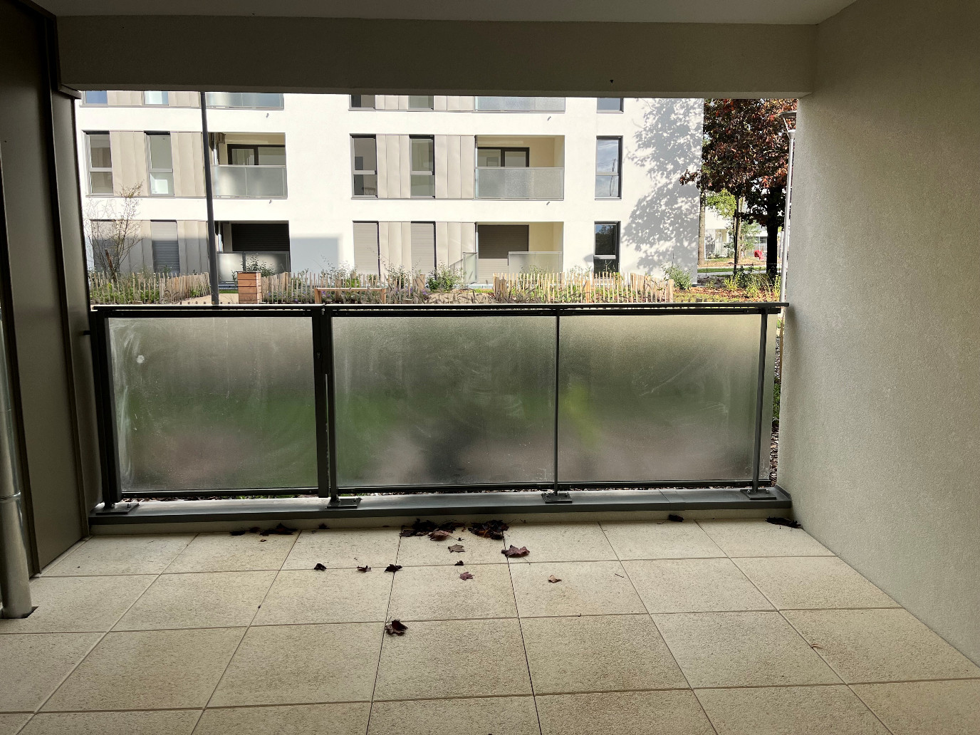 
                                                Vente
                                                 APPARTEMENT 58 m² - RILLIEUX-LA-PAPE