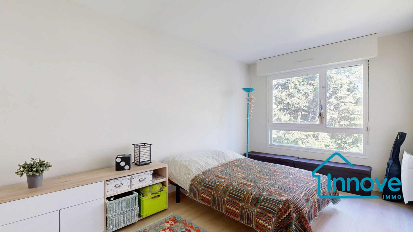 
                                                Vente
                                                 APPARTEMENT 5P - 111 m² - 2 PARKINGS - LE CHESNAY ROCQUENCOURT