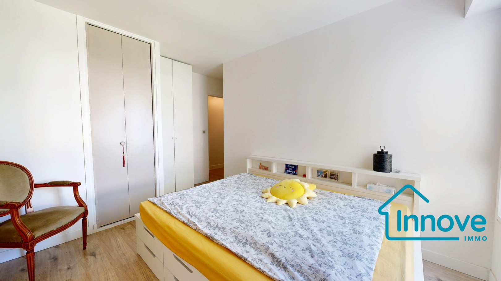 
                                                Vente
                                                 APPARTEMENT 5P - 111 m² - 2 PARKINGS - LE CHESNAY ROCQUENCOURT