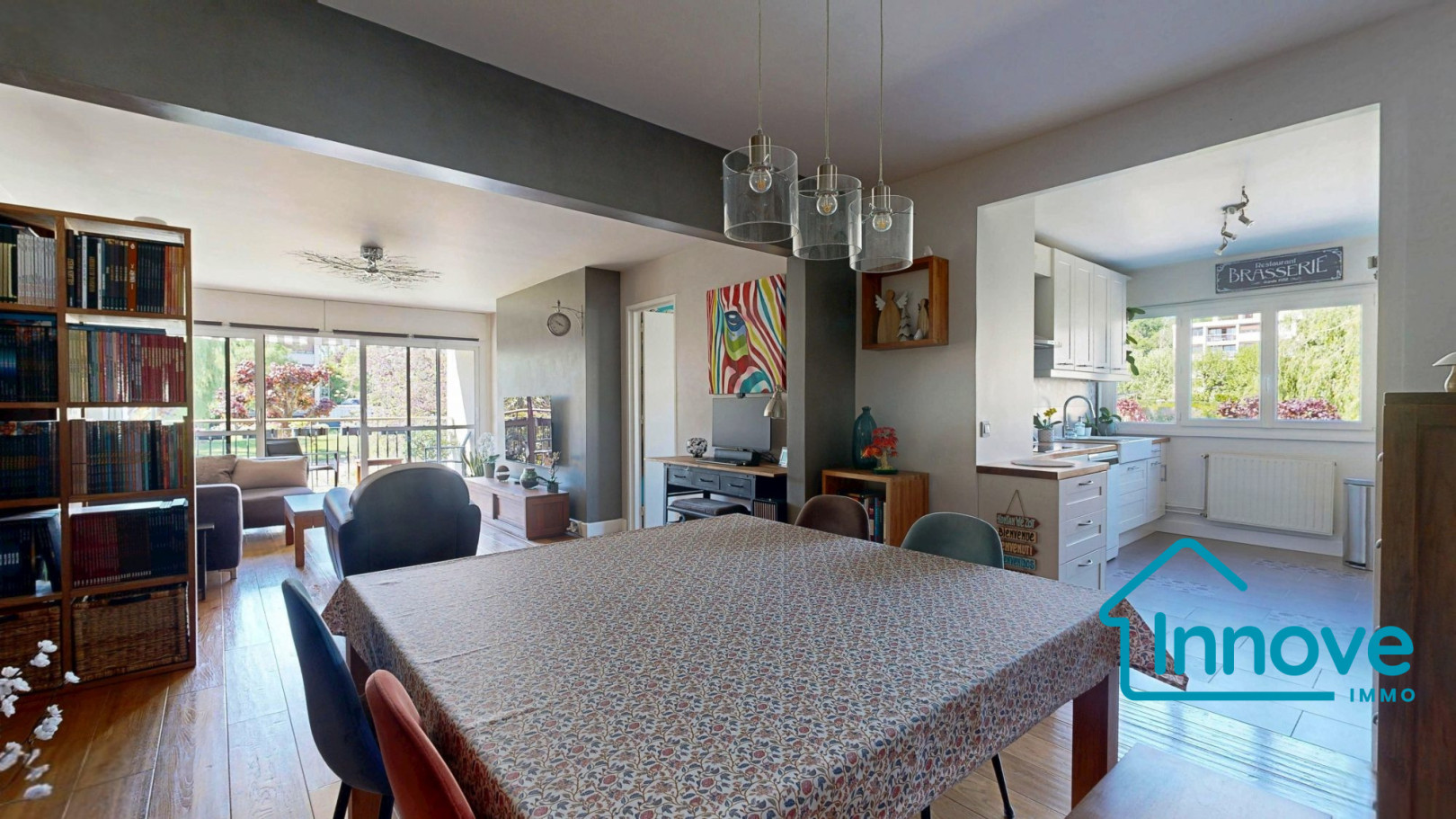 
                                                Vente
                                                 APPARTEMENT 5P - 97 m² - NOISY LE ROI