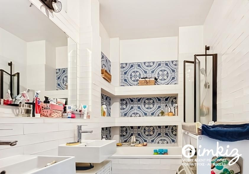 
                                                Vente
                                                 Appartement 6 pièces