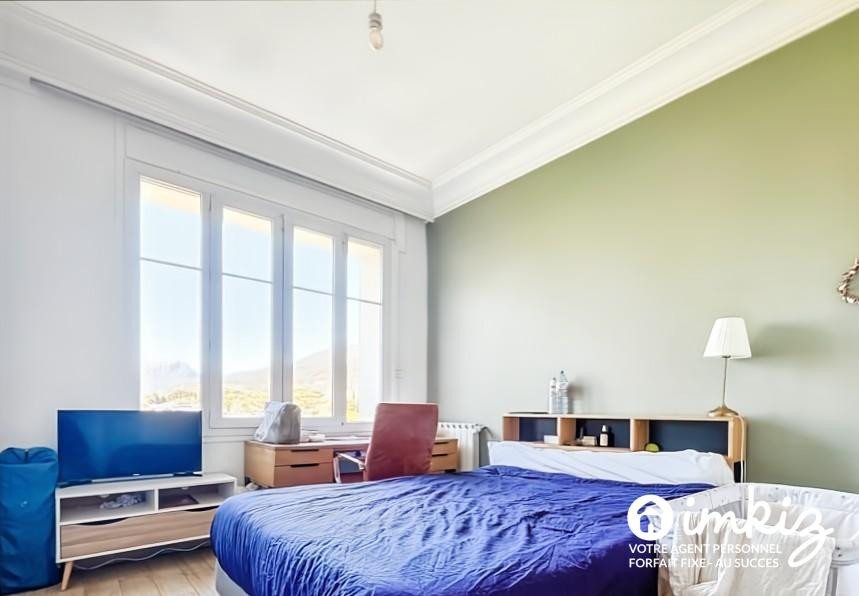 
                                                Vente
                                                 Appartement 6 pièces