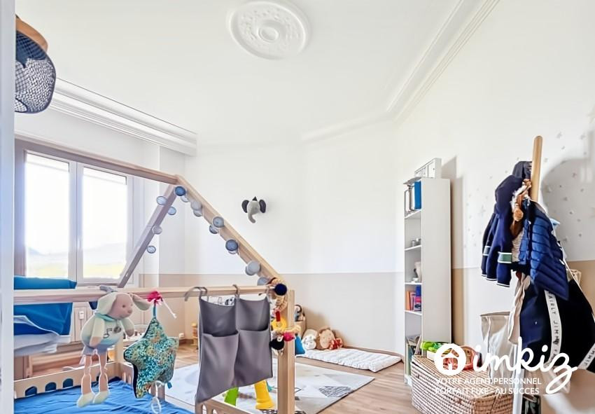 
                                                Vente
                                                 Appartement 6 pièces