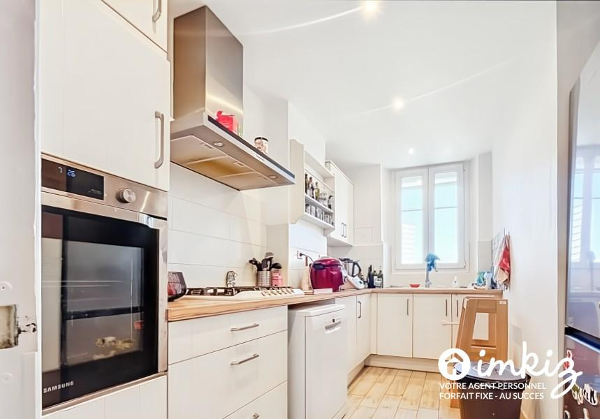 
                                                Vente
                                                 Appartement 6 pièces