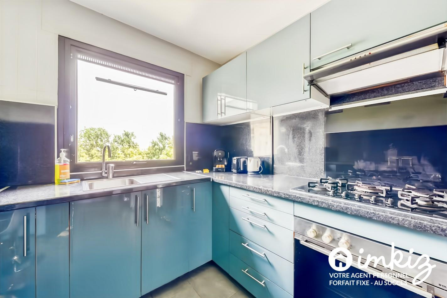 
                                                Vente
                                                 Appartement 6 pièces, ascenseur