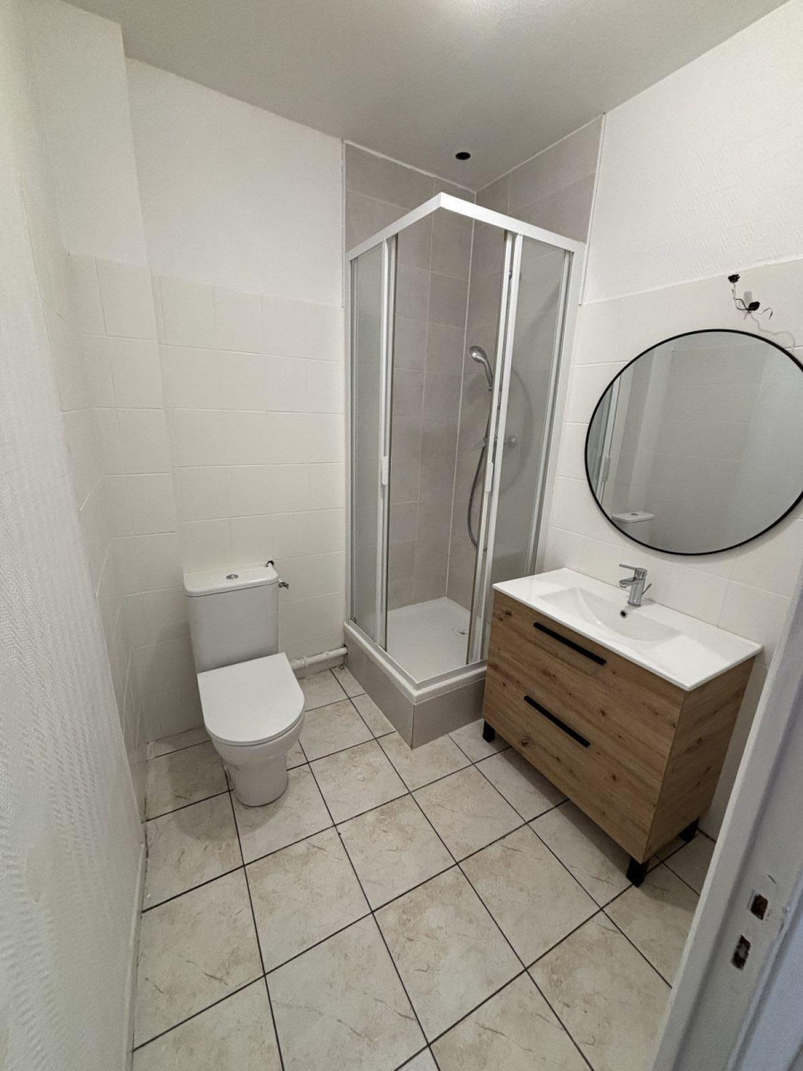 
                                                Location
                                                 Appartement 60m2