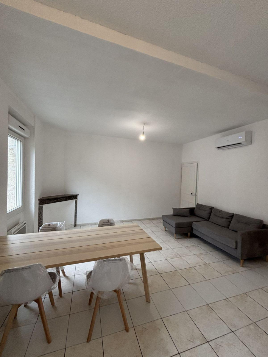 
                                                Location
                                                 Appartement 60m2