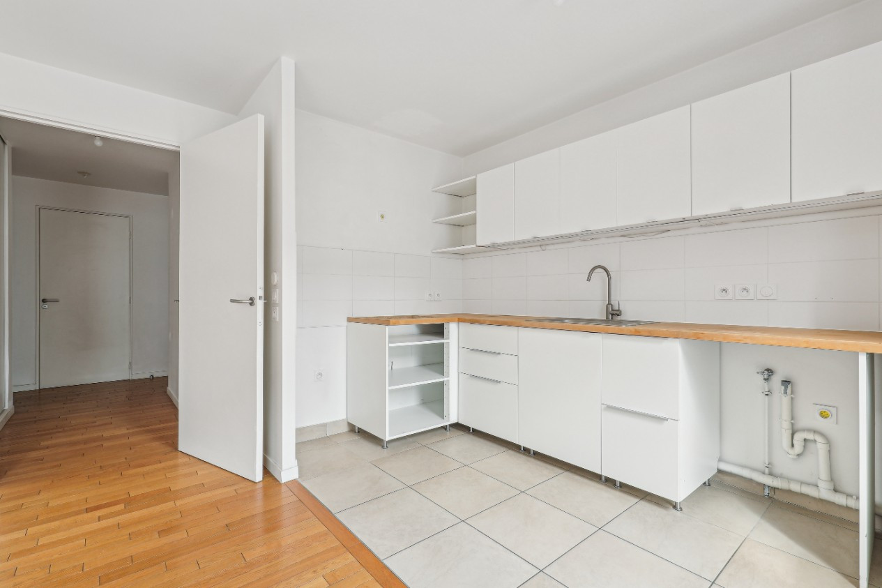 
                                                Vente
                                                 Appartement 61 m² - Montreuil