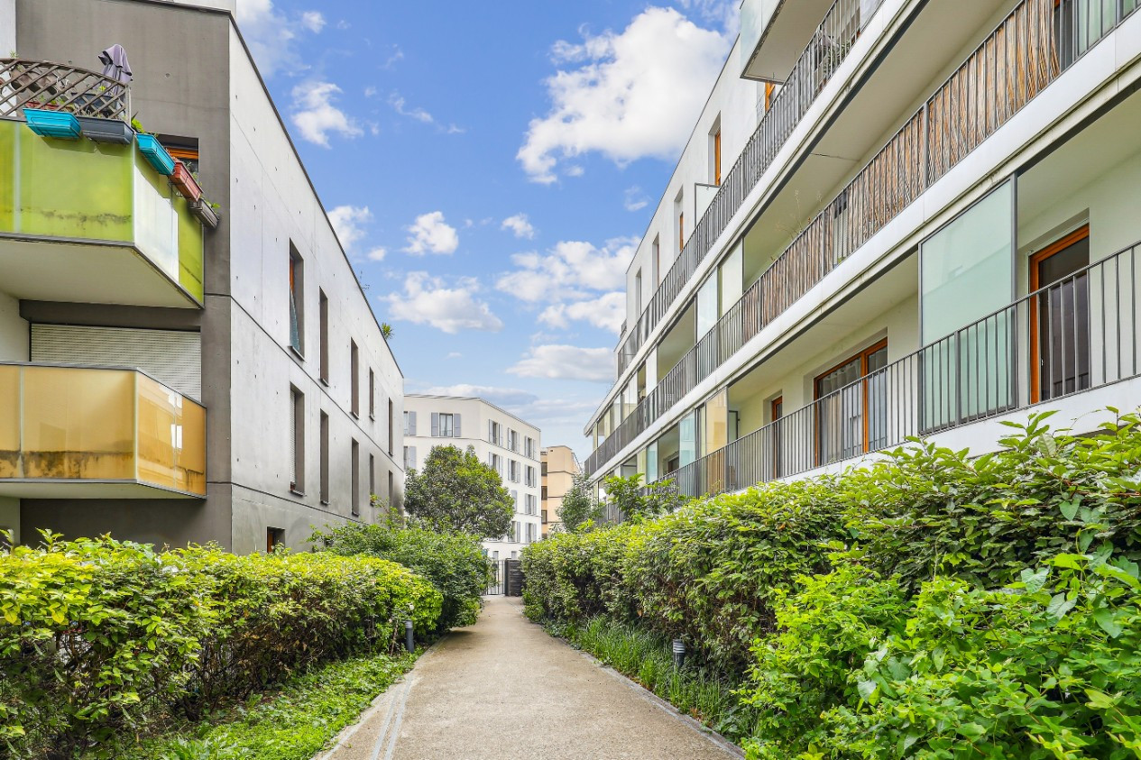 
                                                Vente
                                                 Appartement 61 m² - Montreuil
