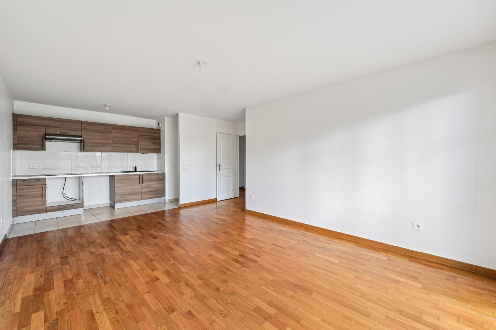 
                                                Vente
                                                 Appartement 62 m² - Le Plessis-Trévise