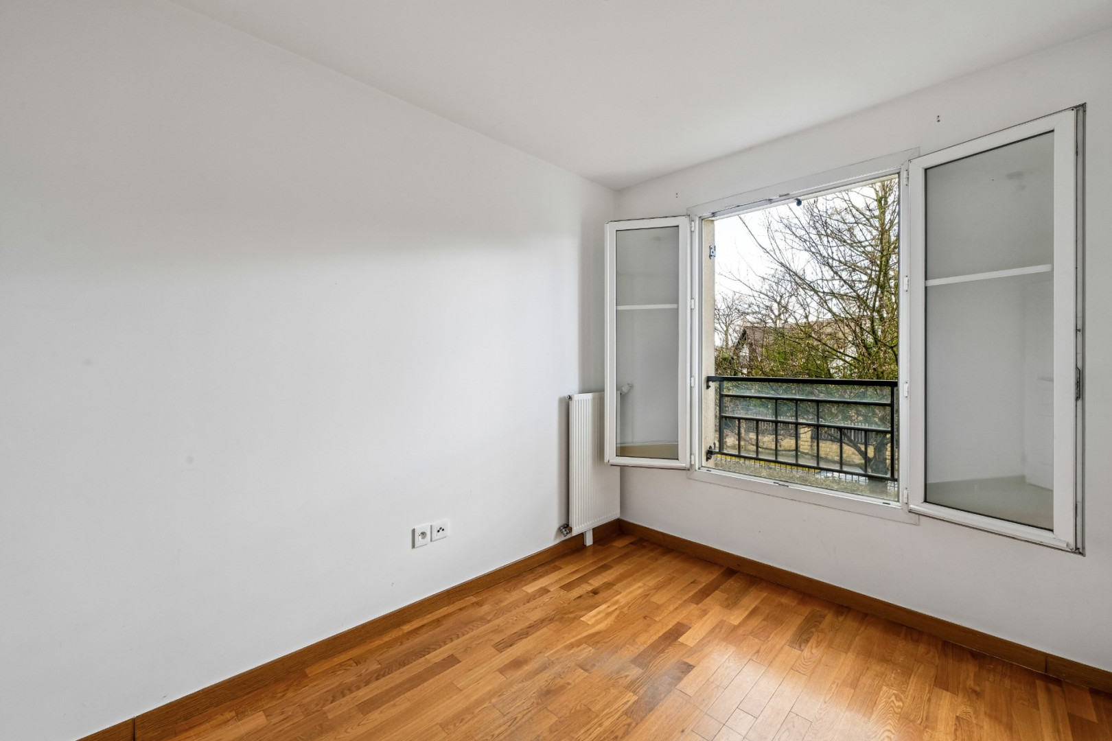 
                                                Vente
                                                 Appartement 62 m² - Le Plessis-Trévise