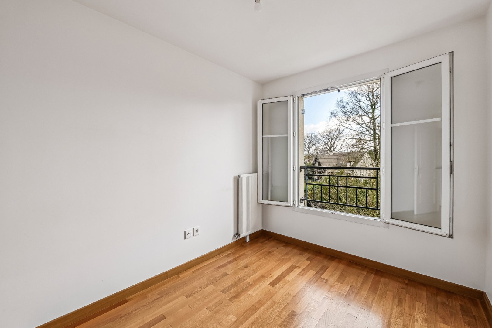 
                                                Vente
                                                 Appartement 62 m² - Le Plessis-Trévise