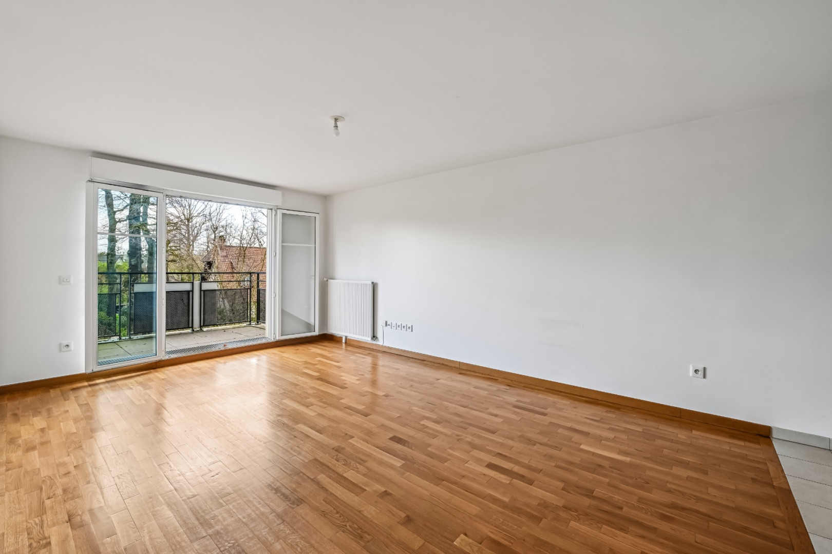 
                                                Vente
                                                 Appartement 62 m² - Le Plessis-Trévise