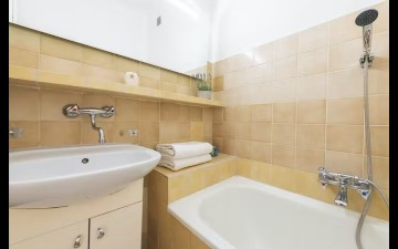 
                                                Location
                                                 Appartement