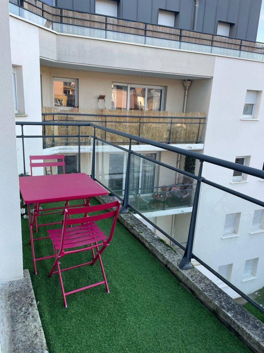 
                                                Location
                                                 Appartement 63m2 Quartier Préfecture