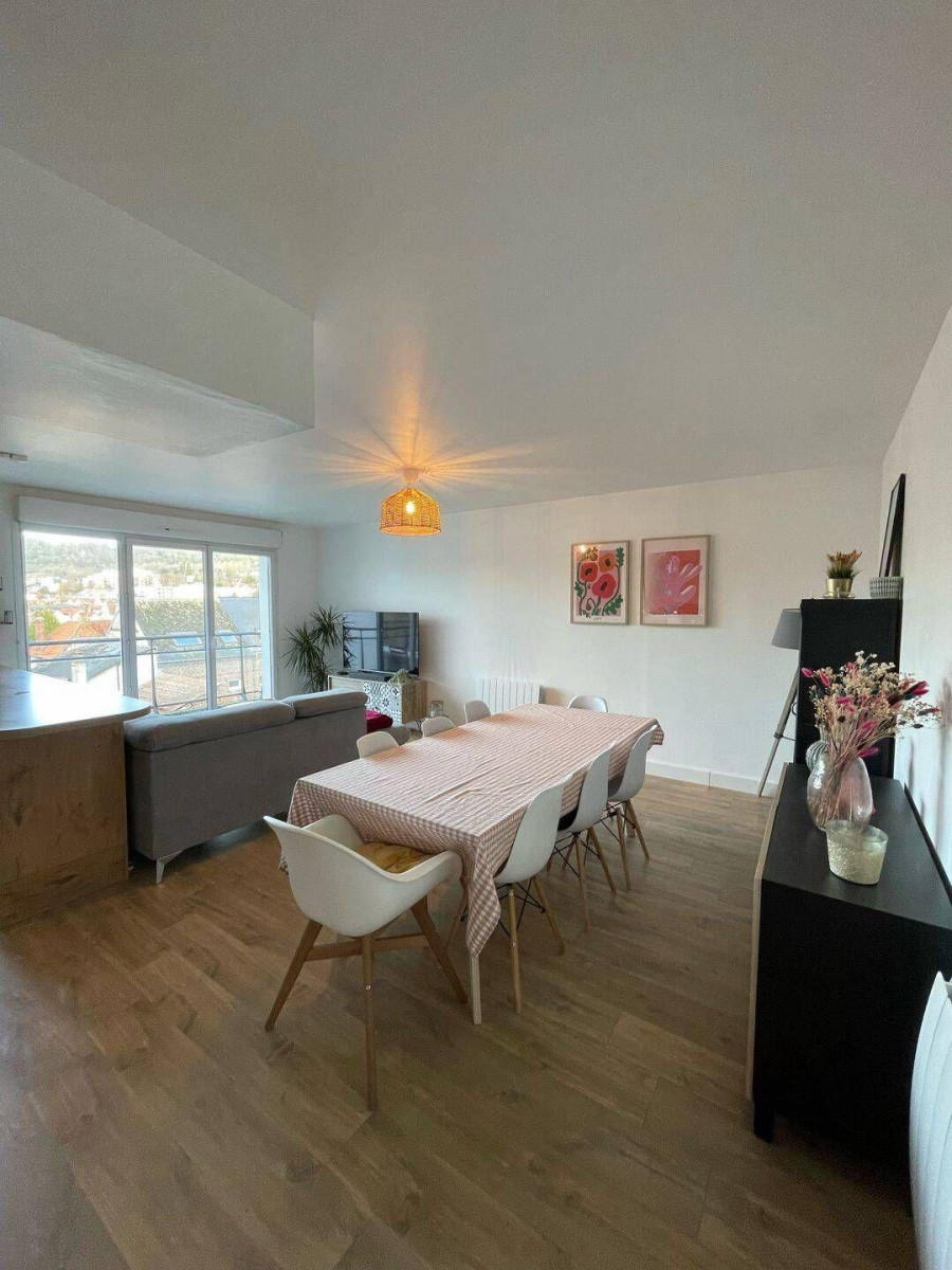 
                                                Location
                                                 Appartement 63m2 Quartier Préfecture