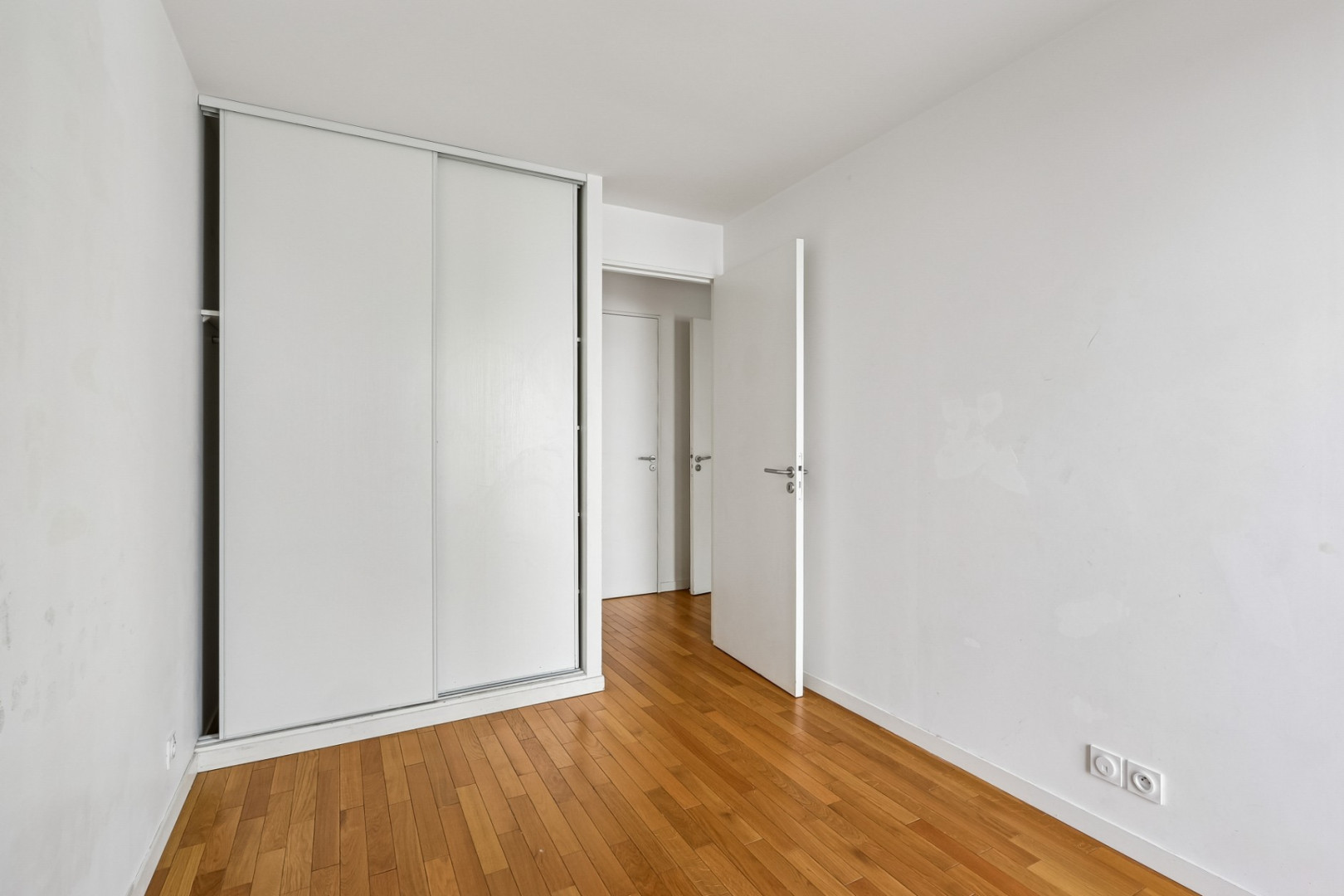 
                                                Vente
                                                 Appartement 66 m² - Montreuil