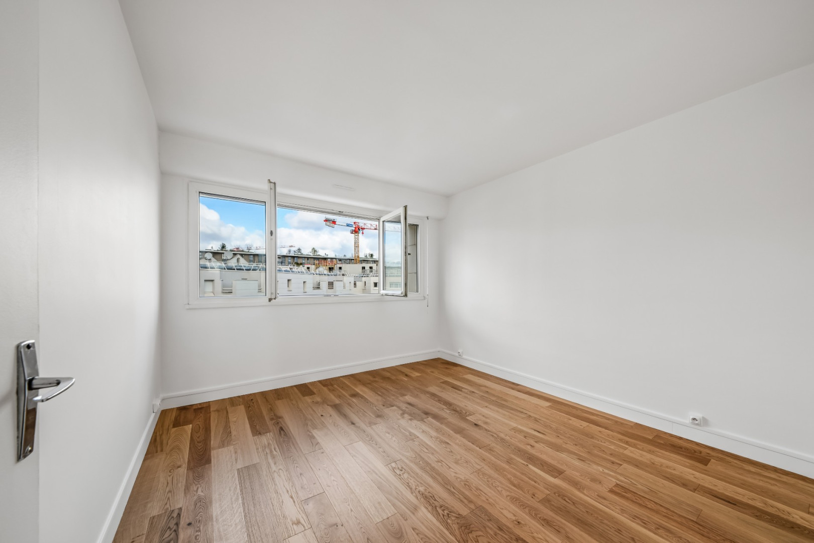 
                                                Vente
                                                 Appartement 66m² - CLICHY