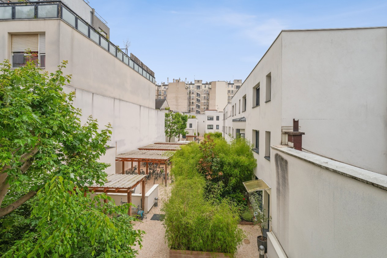 
                                                Vente
                                                 Appartement 67 m² - Clichy