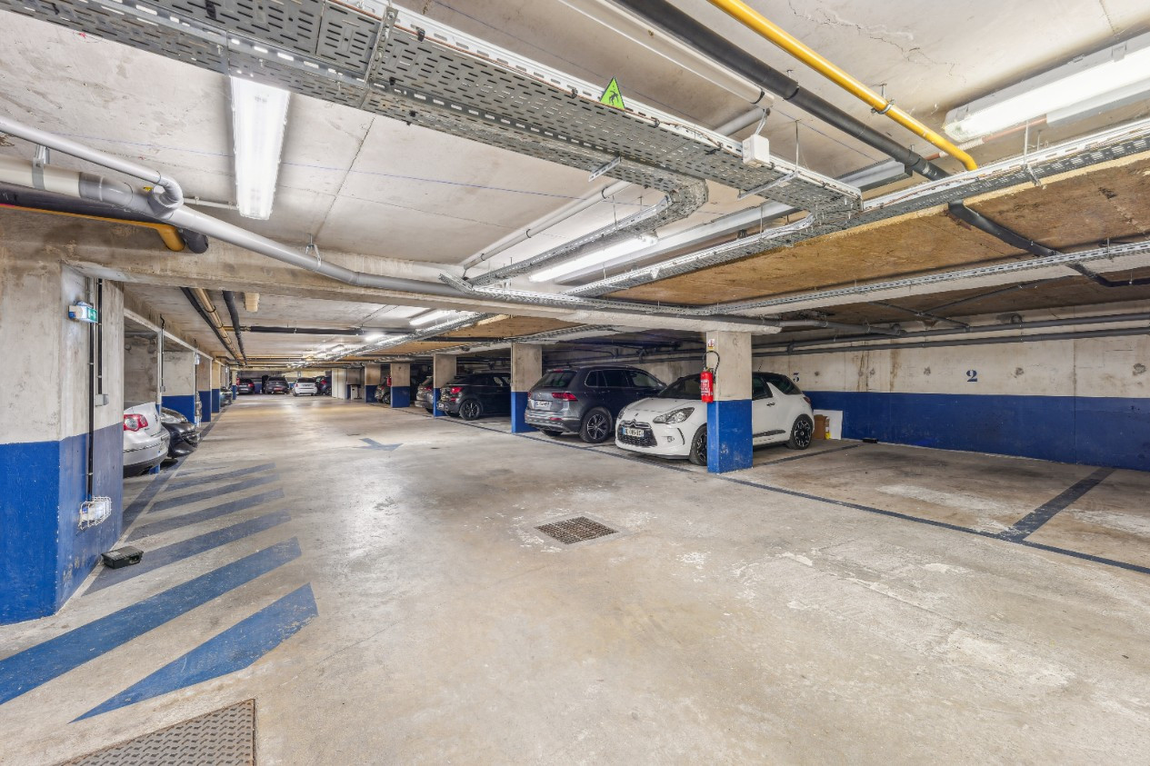 
                                                Vente
                                                 Appartement 67 m² - Clichy
