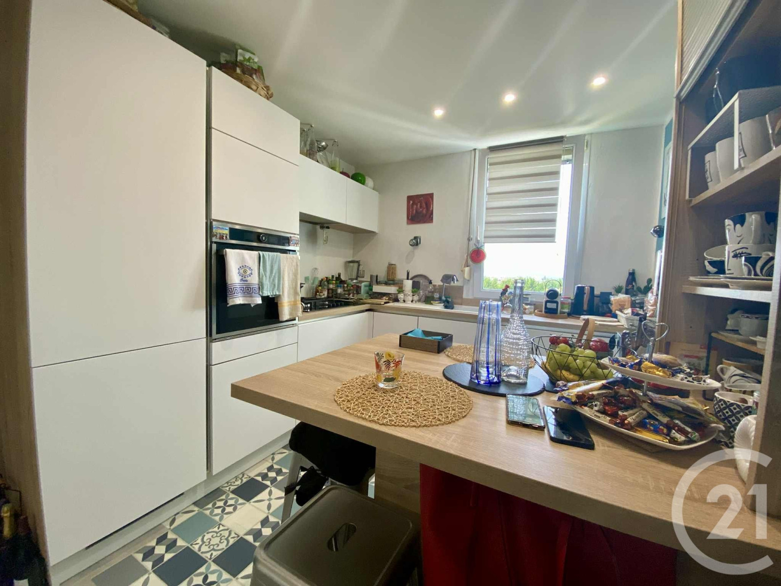 
                                                Vente
                                                 appartement