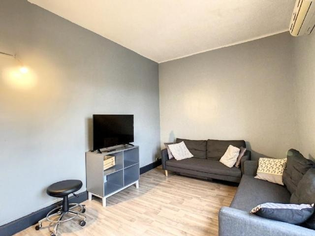 
                                                Location
                                                 Appartement 68m² 3 p. 2 ch Meublé