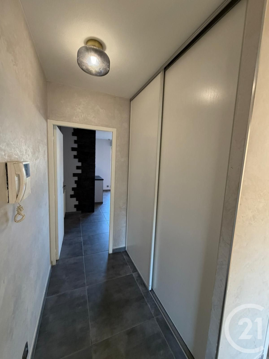 
                                                Location
                                                 appartement