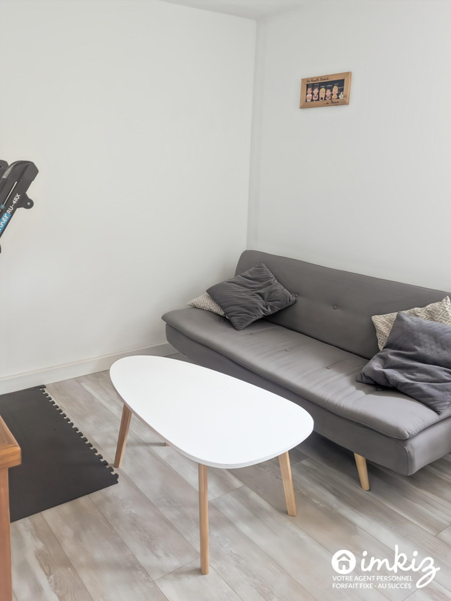 
                                                Vente
                                                 Appartement 7 pièces