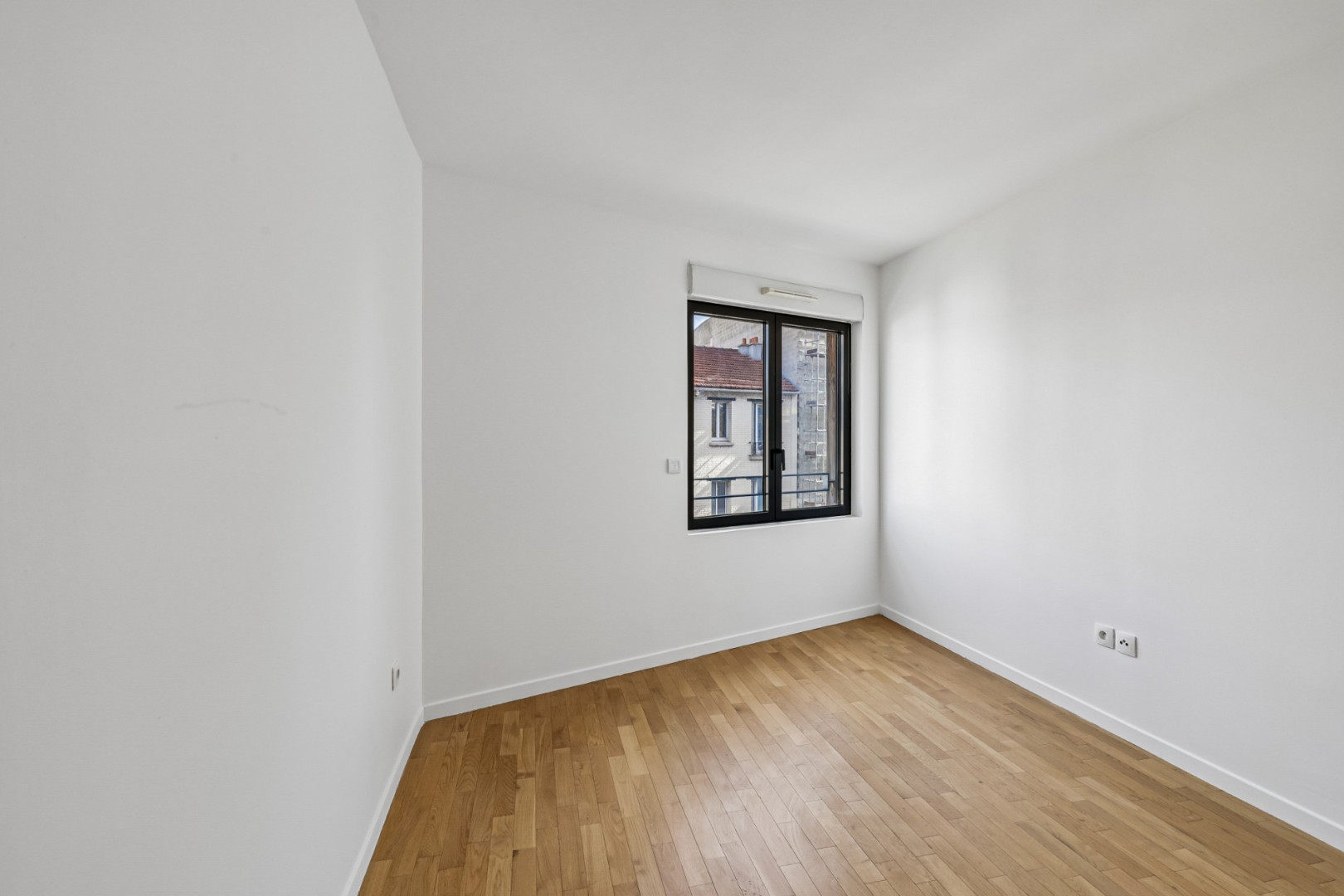 
                                                Vente
                                                 Appartement 70m² - Montreuil