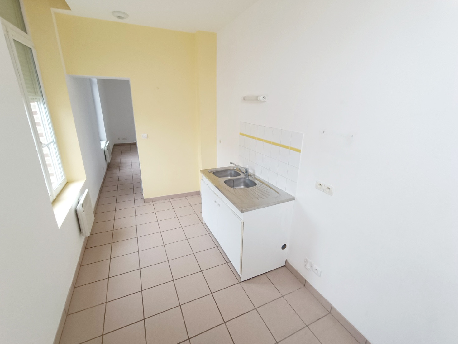 
                                                Location
                                                 Appartement 70m2, 2 chambres, Talmas