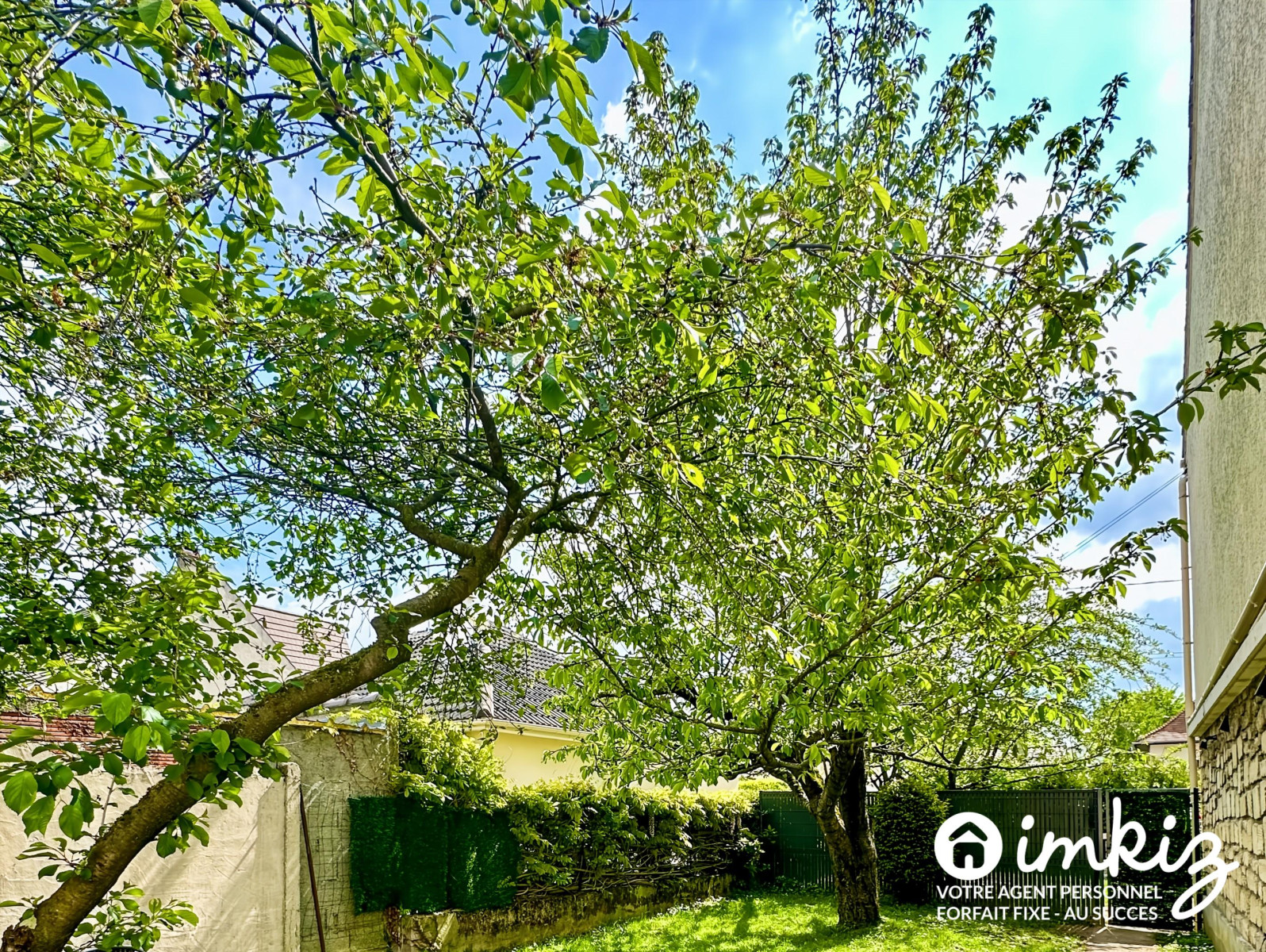 
                                                Vente
                                                 Appartement 70m2 + Jardin privé 120m2 (RARE)