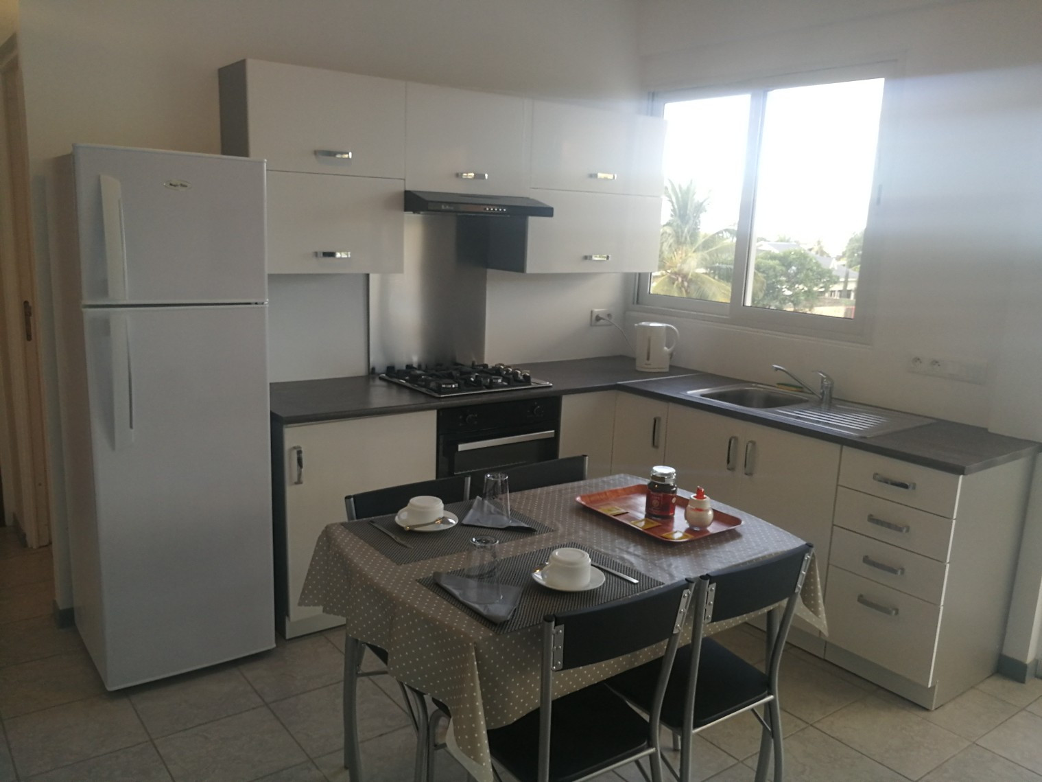 
                                                Location
                                                 Appartement 75m² - Punaauia