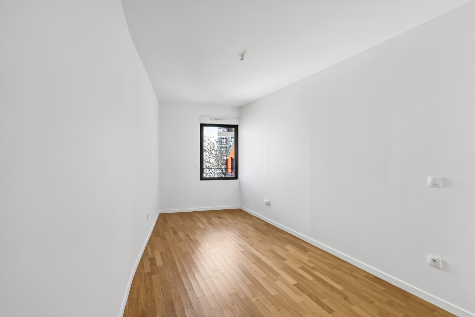 
                                                Vente
                                                 Appartement 78m² - Montreuil