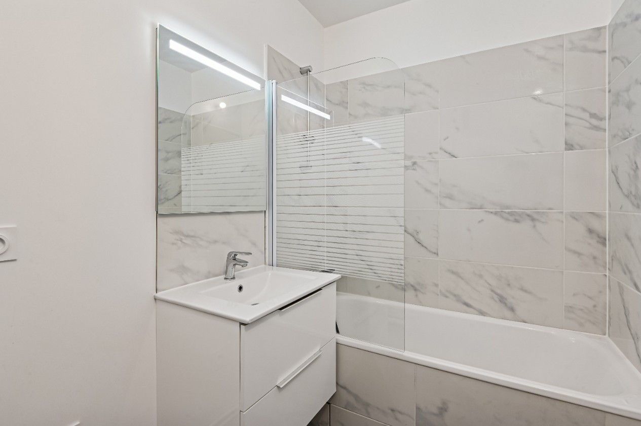 
                                                Vente
                                                 Appartement 91m² - CLICHY