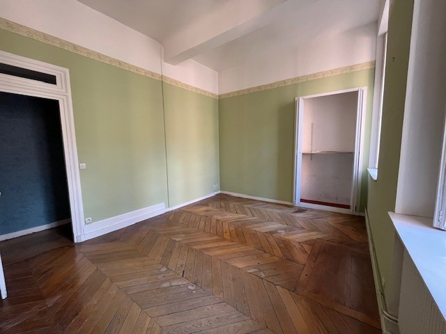 
                                                Vente
                                                 APPARTEMENT 92 m² - LYON 2ème