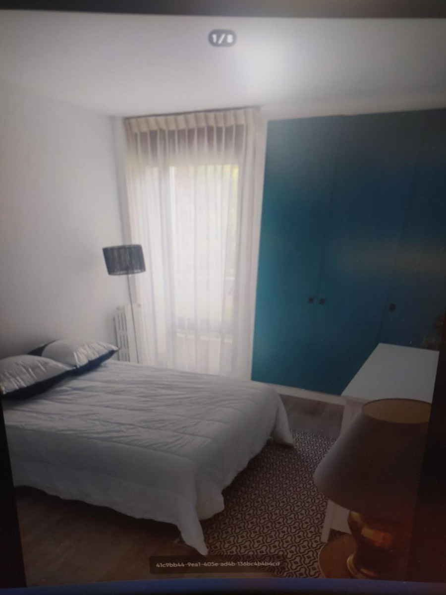 
                                                Location
                                                 Appartement 92 M2 résidence parc de Diane Jouy