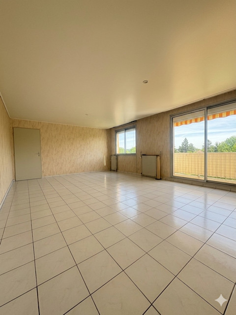 
                                                Vente
                                                 Appartement 94 m² à vendre sur Décines Charpieu