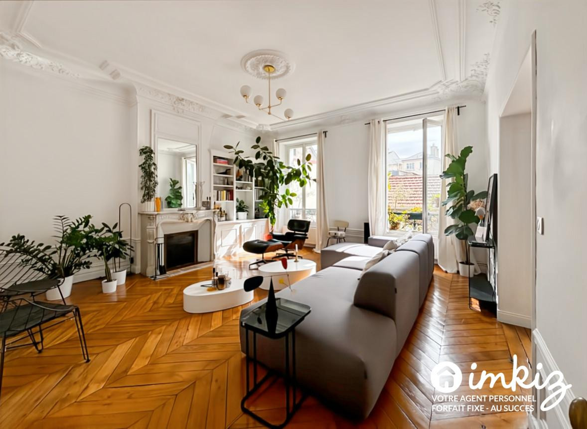 
                                                Vente
                                                 Appartement 94m² avec parquet moulures cheminée