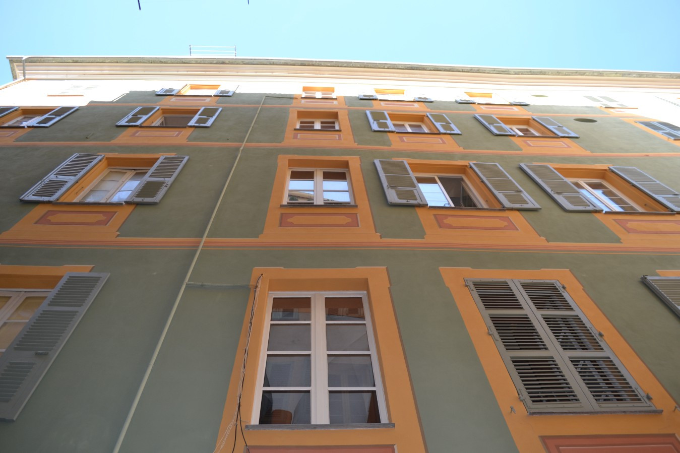 
                                                Vente
                                                 Appartement à Bastia vieux port, vue mer