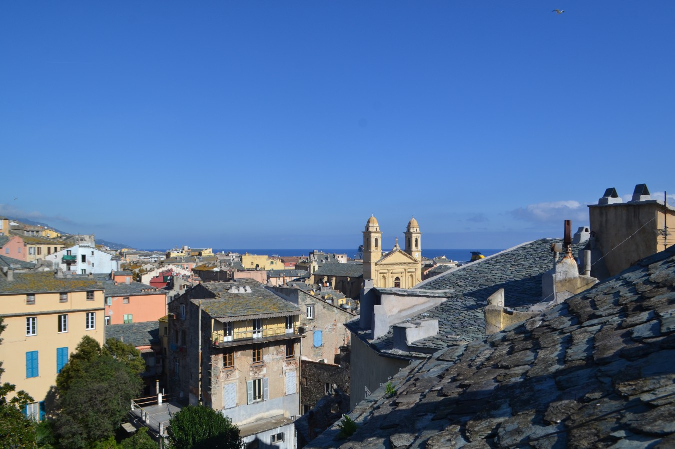 
                                                Vente
                                                 Appartement à Bastia vieux port, vue mer