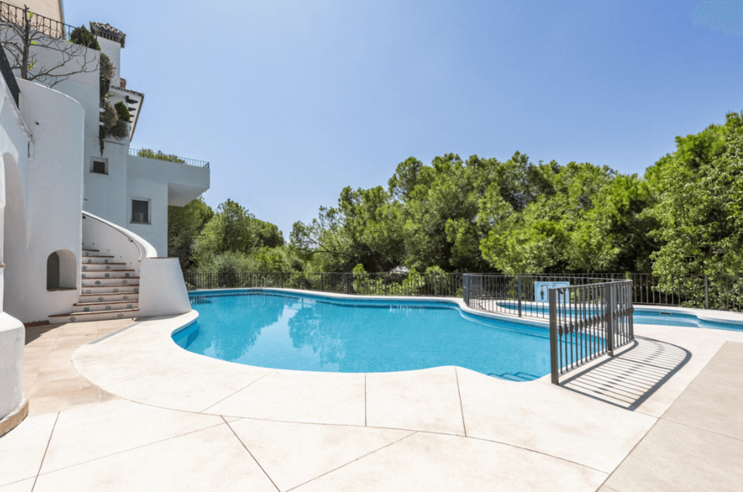 
                                                Vente
                                                 Appartement à Eagle Village