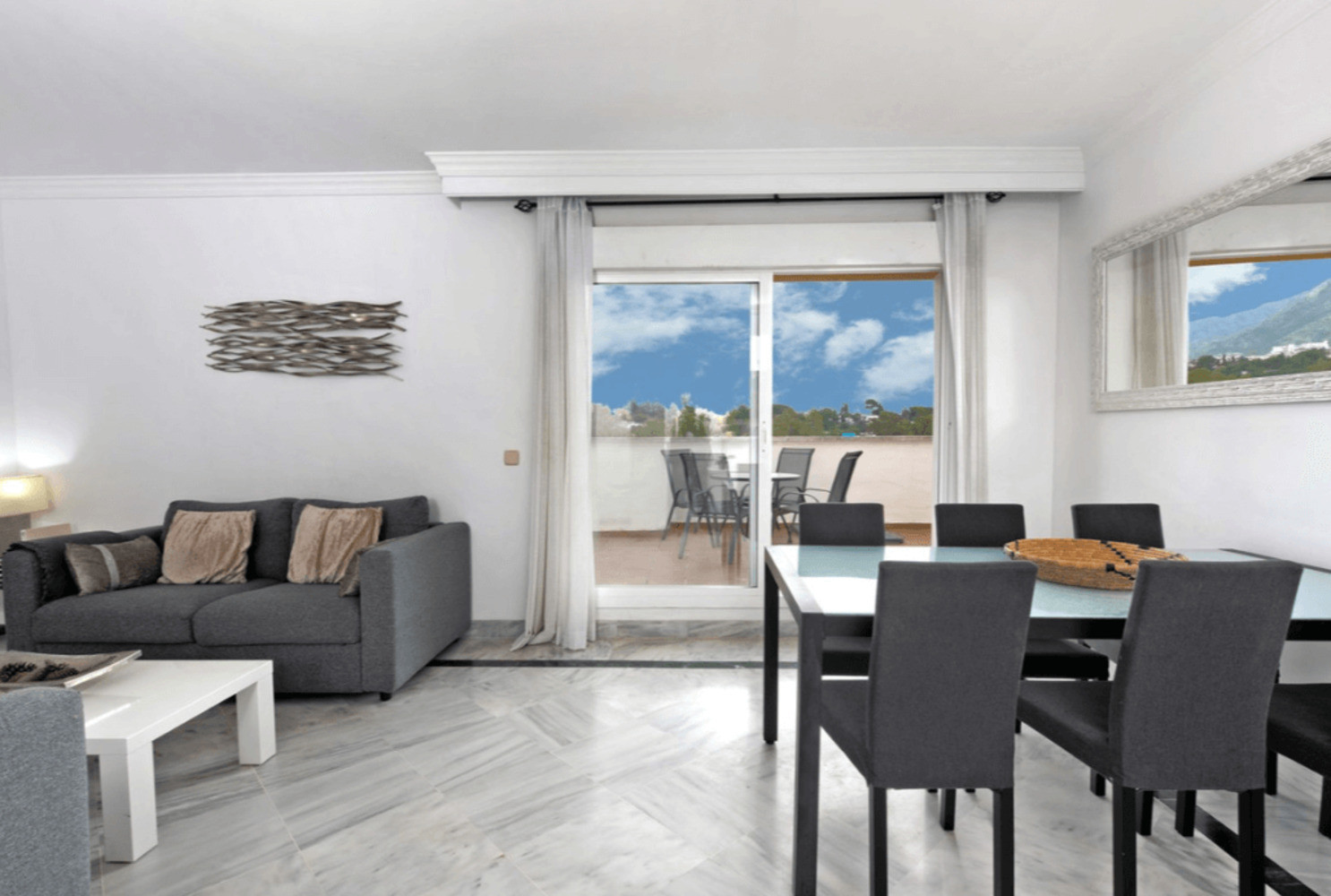 
                                                Vente
                                                 Appartement à La Dama de Noche