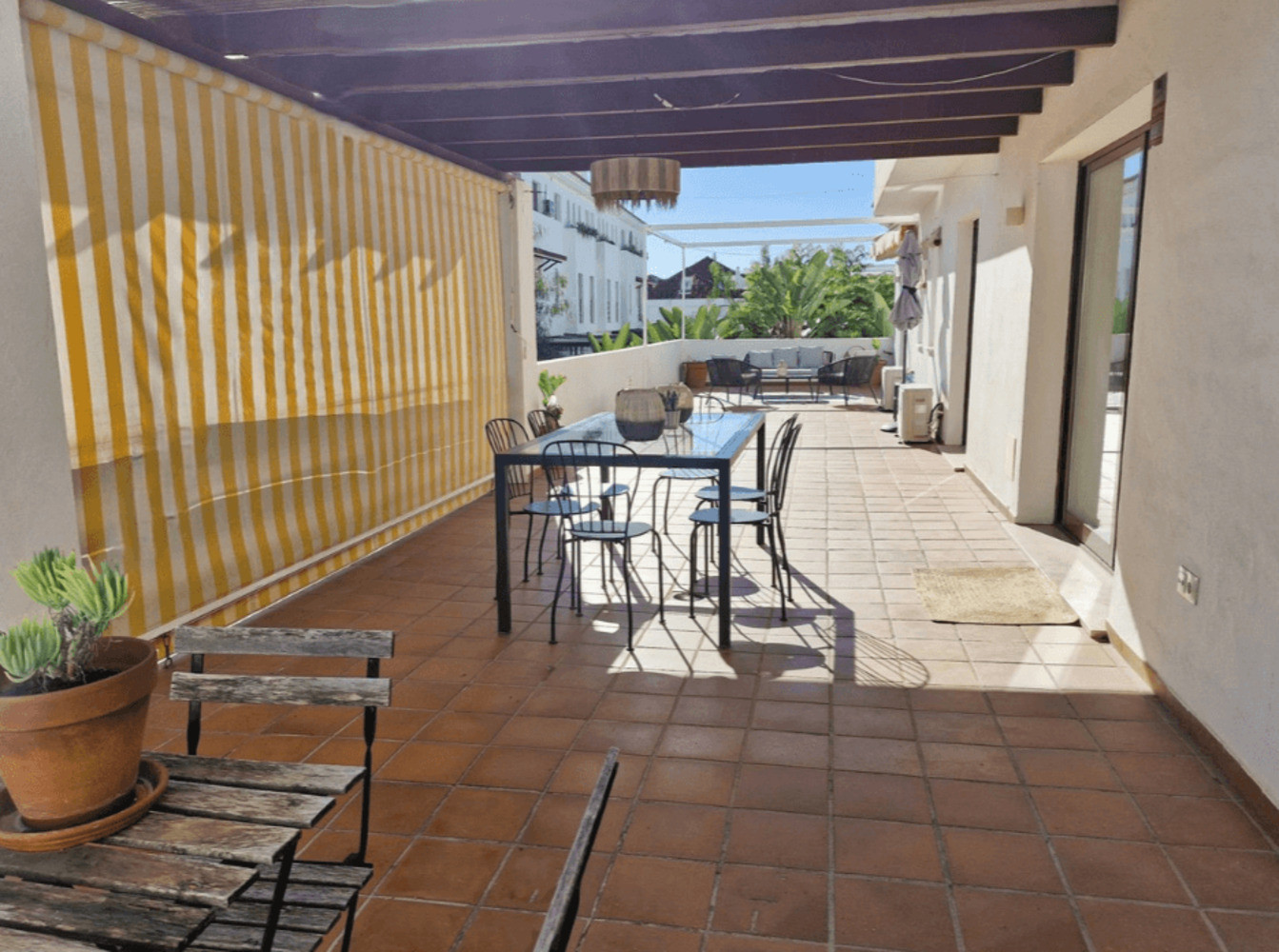 
                                                Vente
                                                 Appartement à Las Lomas de Marbella Club
