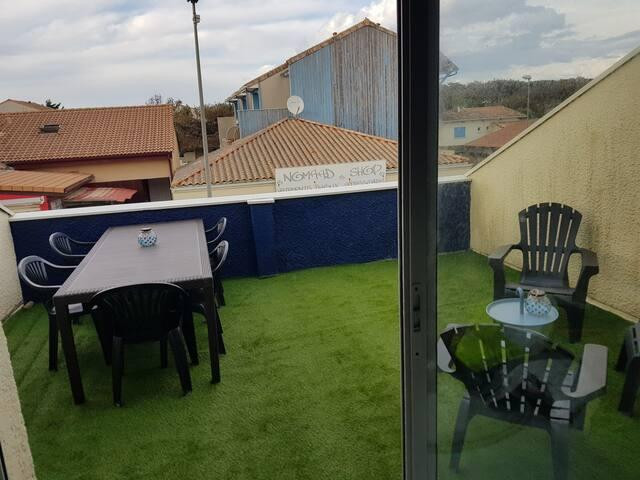 
                                                Location
                                                 Appartement à l'océan terrasse 20m2 3 chambres