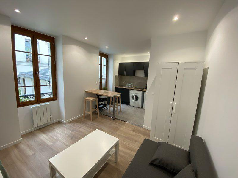 
                                                Location
                                                 Appartement à louer - 1 pièce - 19 m2 - PARIS 18