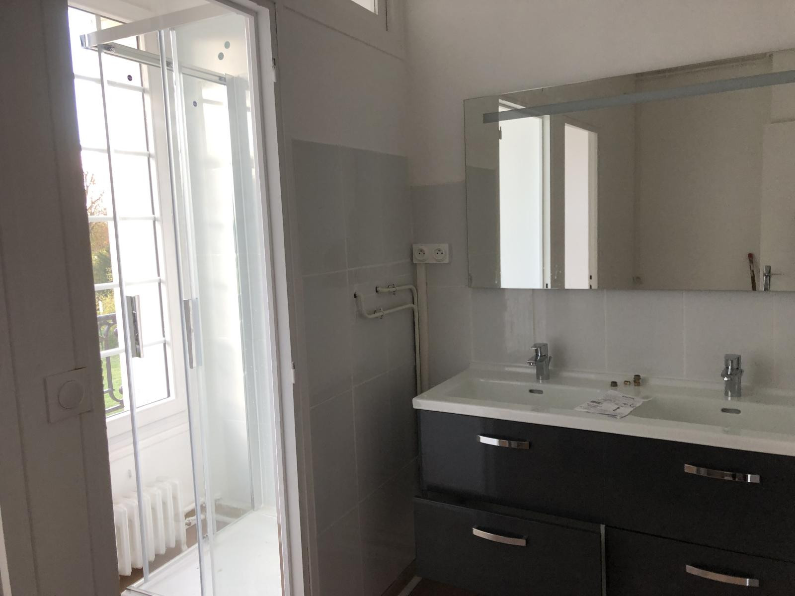 
                                                Location
                                                 Appartement à louer