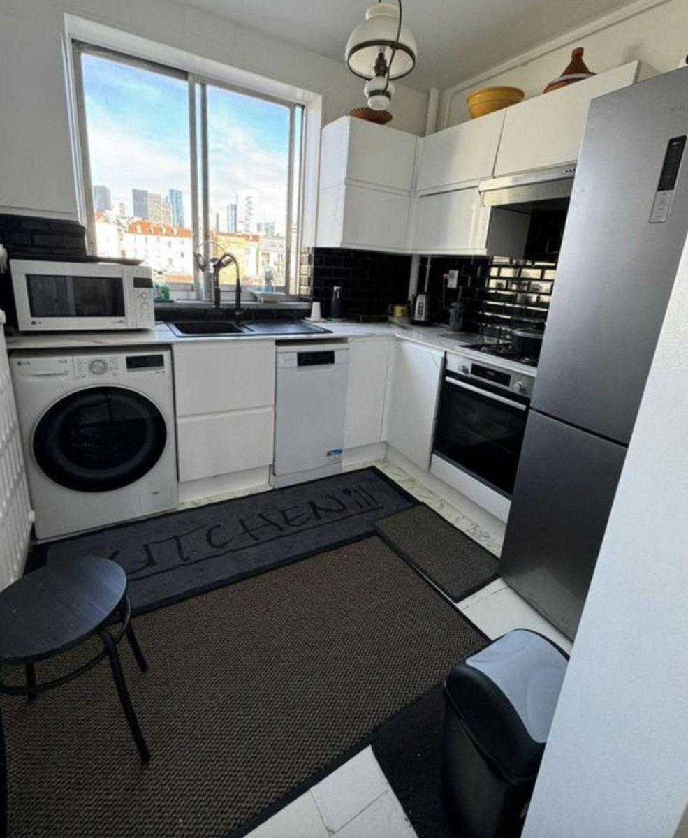 
                                                Location
                                                 Appartement à louer, bien équipé et meublé