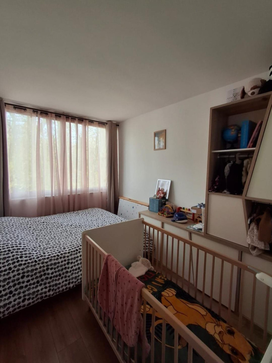 
                                                Location
                                                 Appartement à louer entièrement ou en colocation