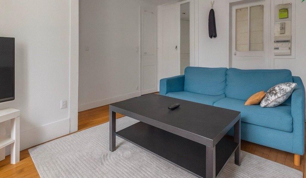 
                                                Location
                                                 Appartement à louer idéal couple étudiant