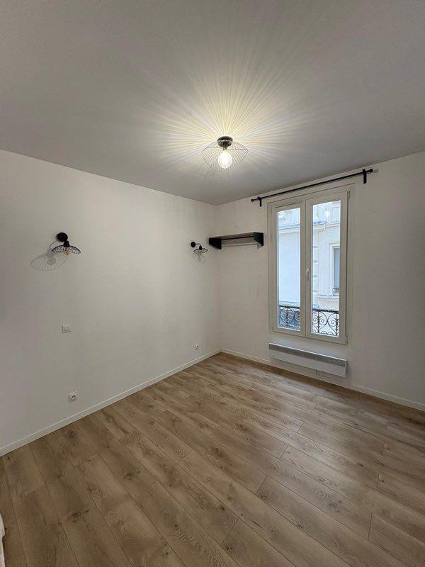 
                                                Location
                                                 Appartement à louer Paris 11 eme